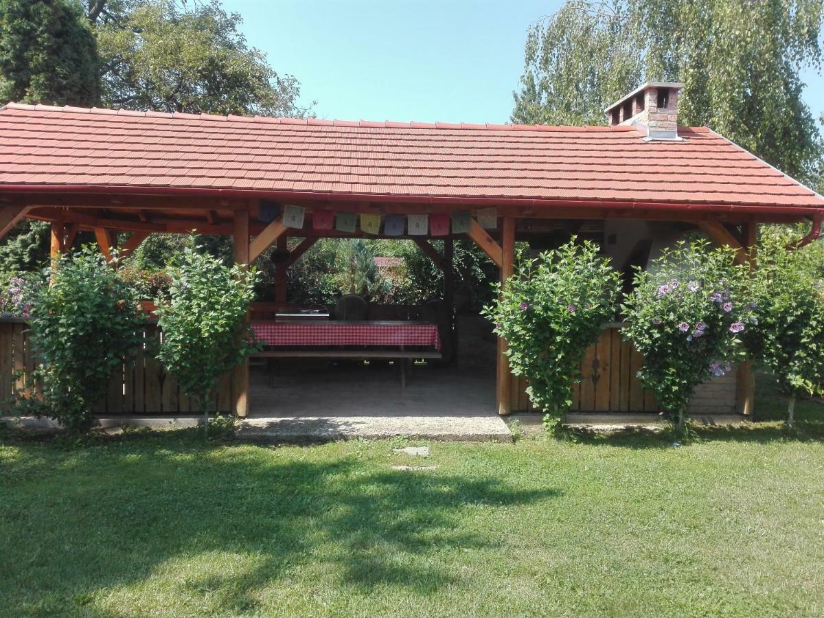 Zergeboglar Vendeghaz Villa Szilvásvárad Exteriör bild